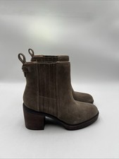 Crown Vintage Women s Shoes Gray Suede Capari Booties Size 7 M