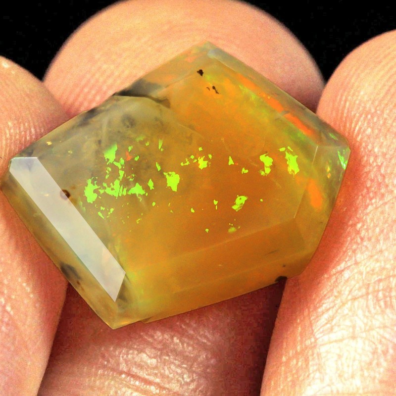 5.6Ct African Black Opal Play Of Color Facet Cut UQSH510