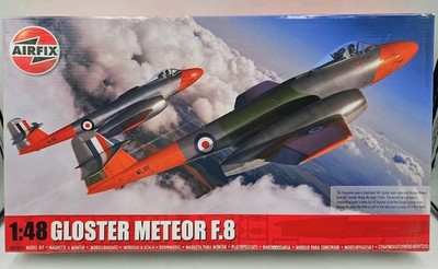 Airfix A09182A 1:48 Gloster Meteor F.8 RAF Düsenjäger Modellbausatz Neu