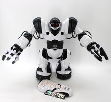 WowWee Robosapien with Remote Control 2004 Tested and Working