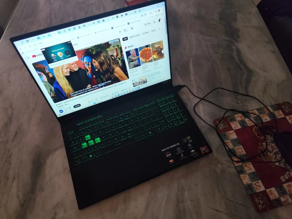 Asus TUF Gaming A16 AMD Ryzen 9 7940HX 32GB GeForce RTX 4070 1TB 16" WUXGA Win11 - Immagine 2 di 4