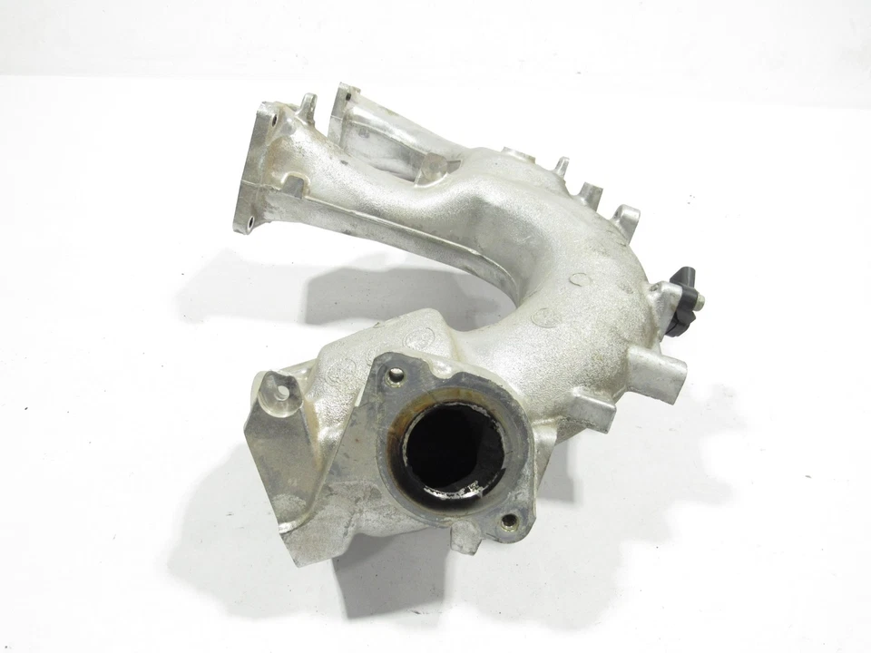 19-22 GMC Sierra 2500 2022 6.6L Engine Motor Air Intake Manifold * - Image 3 of 4