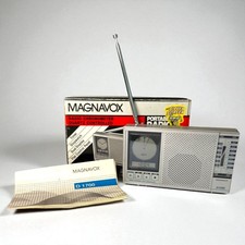 PHILIPS D-1700 Vintage Radio Chronometer Quartz Controlled Portable AM/FM Radio