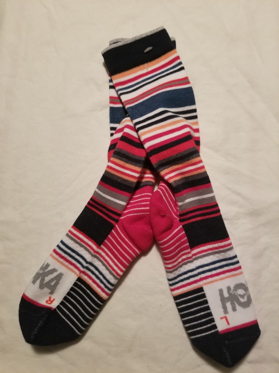 Hoka Crew/Running Socks Shoes Size Medium Mens/Womens
