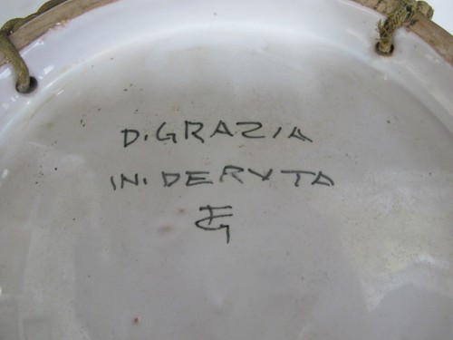 DERUTA Italian Pottery RENAISSANCE Love From Faith CHARGER Wall Plate 17 3/4" - Picture 7 of 7
