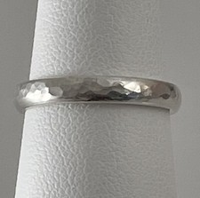 925 Sterling Silver hammered Band Ring Size 6.5 Jewelry