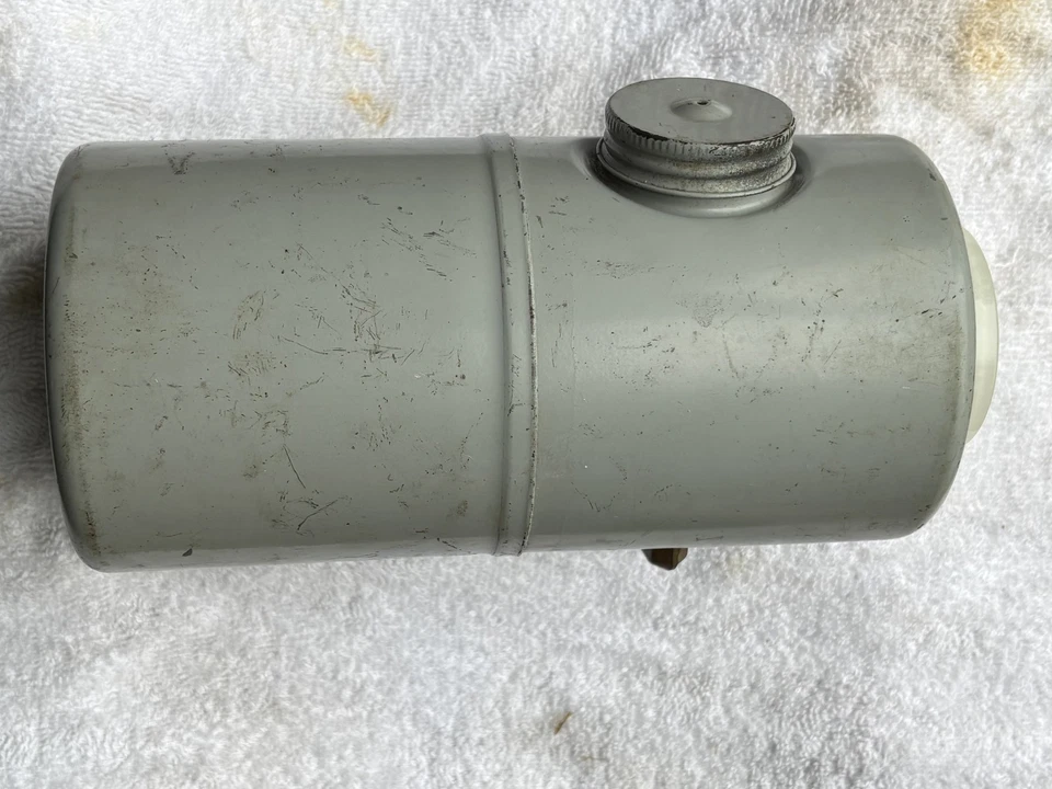 Nuevo tanque de gasolina vintage sin usar para mini bicicleta Go Kart indicador de gasolina en extremo REM Mfg Foto 3 de 4