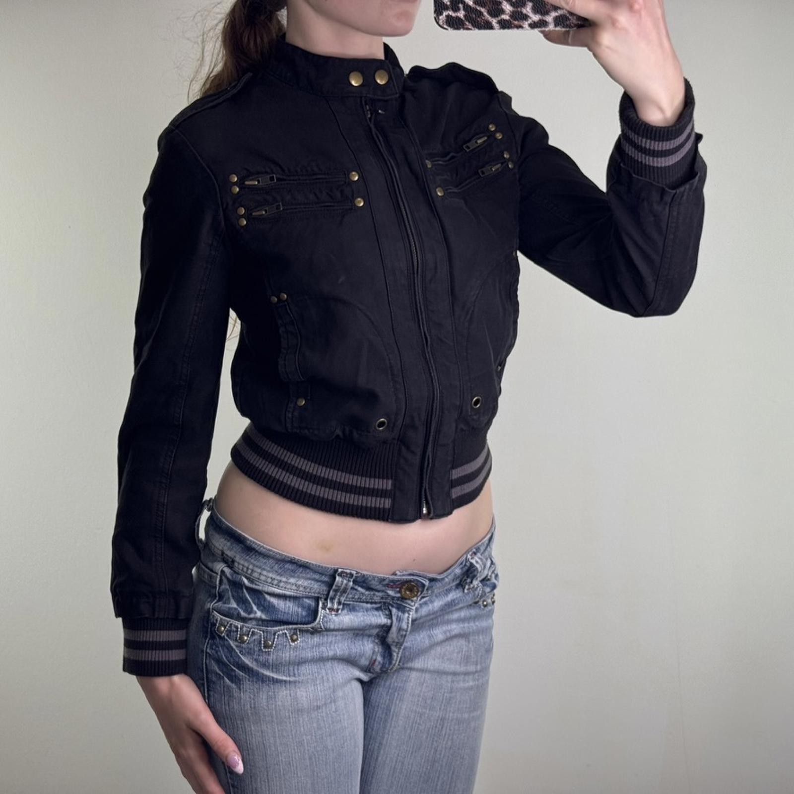 Foto 2 di 9