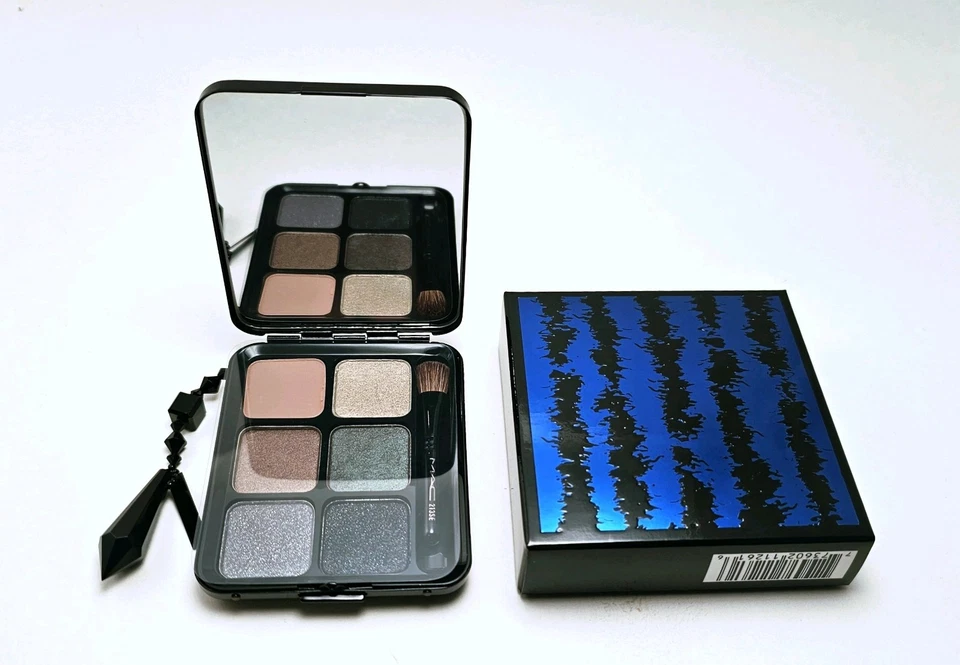 MAC Formal Black VELVET 6 SMOKED EYES Compact + 213 SE Brush Eye Shadow LE NIB - Image 4 of 4