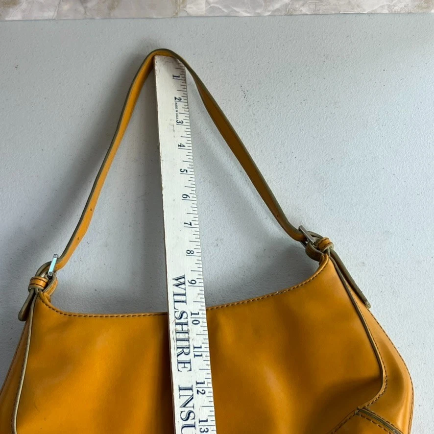 Bolsa de ombro feminina Nine West couro sintético amarelo Y2K - Imagem 4 de 4