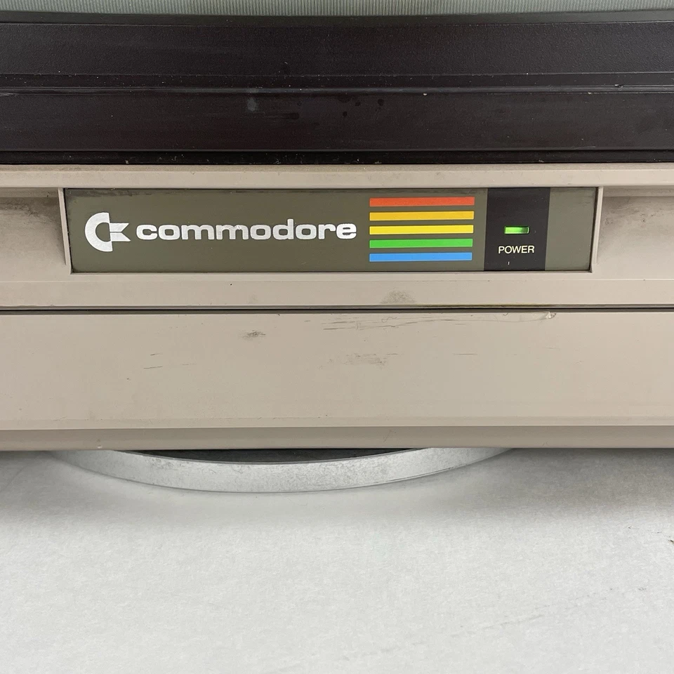 Monitor CRT de video a color Commodore 1702 computación retro funcionando probado Foto 3 de 4
