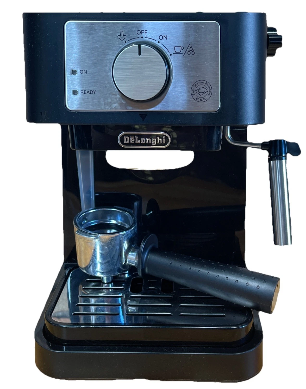 DeLonghi Espresso Machine EC260BK READ