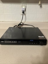 Unidad receptora sistema envolvente de cine en casa LG BH5140S Blu Ray 5.1 sin control remoto