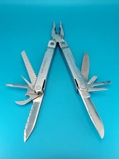 Leatherman Super Tool! 09/96 Date! *TECHNO-TOOL*