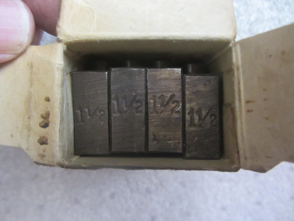 Toledo Beaver 1 1/2 "  Model A - B - 77 Mono Type Pipe Threader Dies 4 NEW - Image 2 of 4