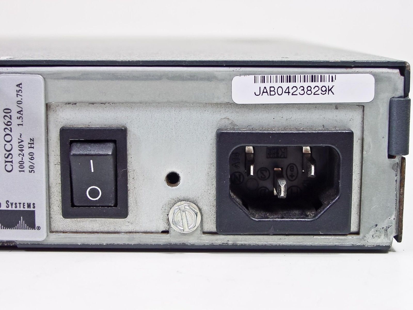 Cisco CISCO2620 Networking Router 2600 Series - Missing Faceplate 100-240V~