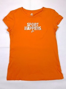 nike womens tshirt