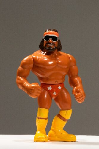WWF MACHO MAN RANDY SAVAGE Hasbro Wrestling Figure...