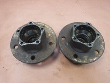 Jeep Cj5 Cj7 Cj8 81-86 5 Bolt Dana 30 Hub Bearing Housings Factory Oem Free Ship