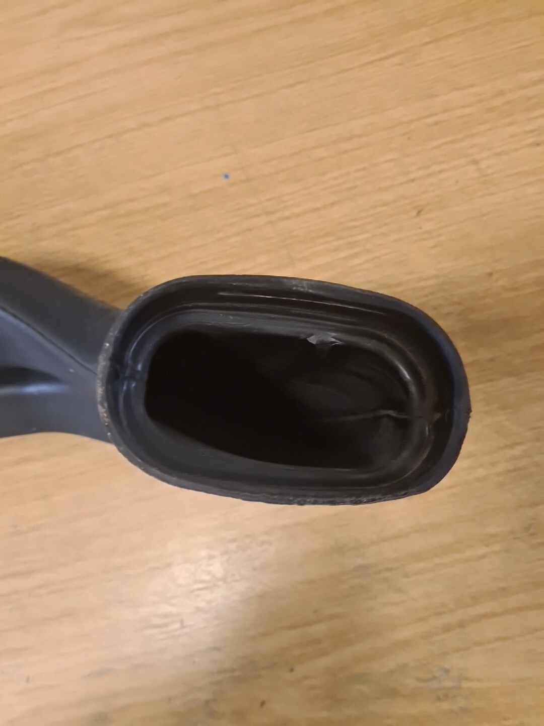 VAUXHALL ASTRA J 20102014 AIR INTAKE PIPE 13307080 eBay