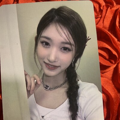 LEESEO IVE ELEVEN Edition Celeb K-pop Girl Photo Card Braid White