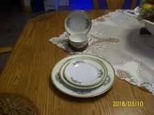 Modjeska Noritake 5 Piece Place Setting Cup Saucer, Desert, Bread & Dinner Plate