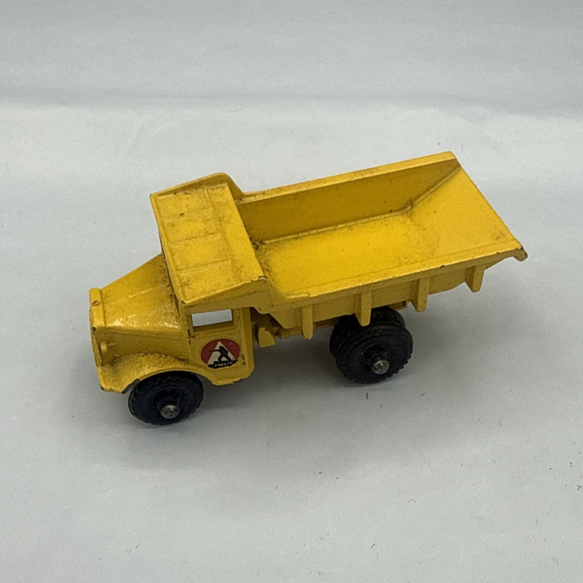 Vintage Lesney Matchbox #6 Euclid Quarry Dump Truck Regular Wheel