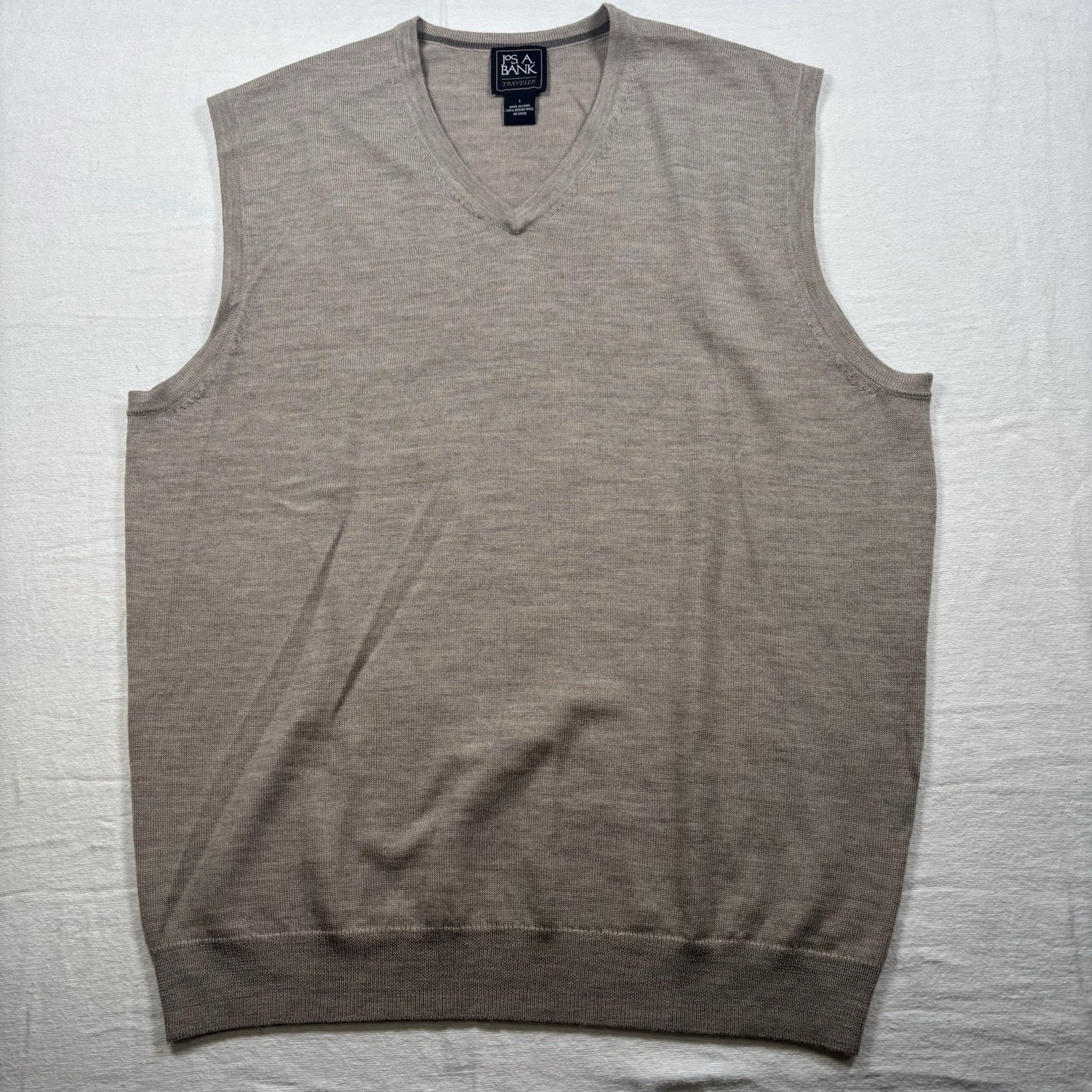 Jos. A. Bank Men's 100% Merino Wool L Sweater Best