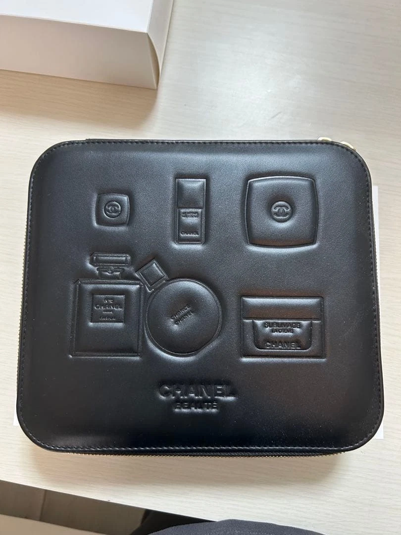 CHANEL Black Makeup Makeup Boxes for sale | eBay
