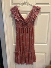 Francesca’s Velvet Floral Dress Sz S Flutter Sleeve Babydoll Cottage New NICE