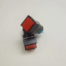 2PCS 16MM RED LED ILLUMINATED Square Latching PUSH BUTTON 2NO/2NC 2POLES LA39