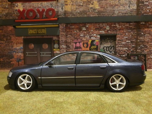 Audi A8 3.2 1/18 motor max tuning modified conversion motormax - Foto 17 di 22