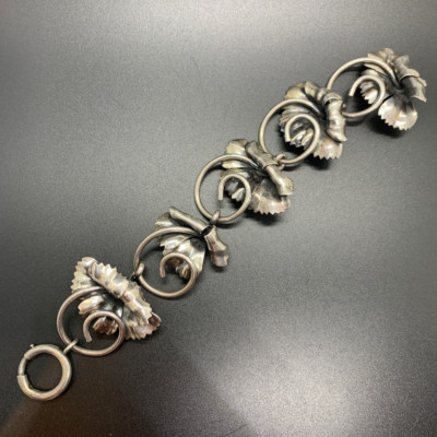 Signed Napier Early Vintage Silver Plated Flower Bracelet 7''