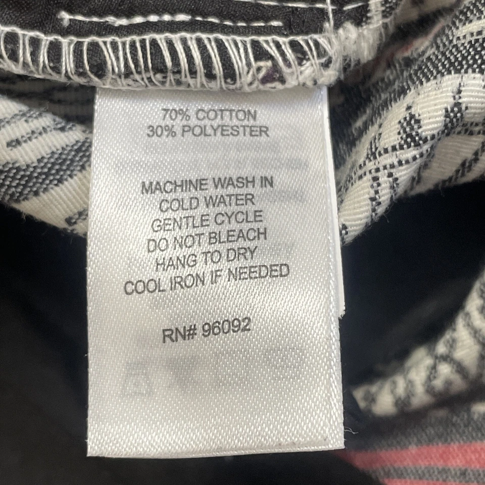 Dalia Collection Geometric Chino Shorts Size 2 Black White Red 30x3 - Image 4 of 4