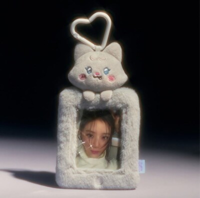 G)I-DLE The 8th Mini Album We are Line Friends POP UP Photo Holder