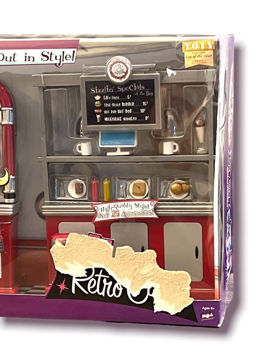MGA BRATZ LIFE STYLE KRAZY KOOL RETRO CAFE ACCESSORY SET for