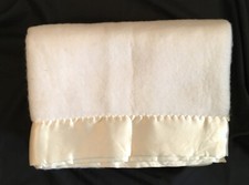 Vintage Acrylic Baby Blanket Satin Trim Crib Ivory Unisex 48 x 36 Cream USA New