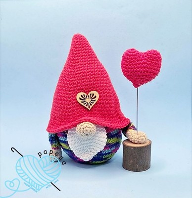 Amigurumi Wichtel Wido gehäkelt aus Baumwolle, handmade Geschenk und Dekoration