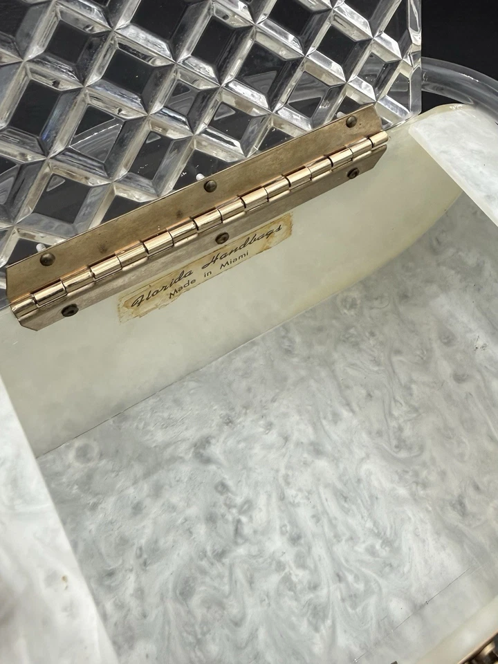 Vintage 1950s Lucite Box Purse Gold Accents Pearlized It’s A Beauty - Image 4 of 4