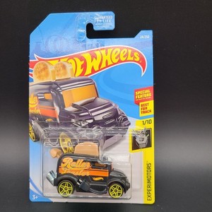 Hot Wheels - R/C Mustang Con Luz Y Sonido Modellino Tostapana Decorativo