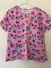 Disney Scrub Top Size L - Minnie Mouse "BE YOUR SELFIE" Pediatric Medical Pink