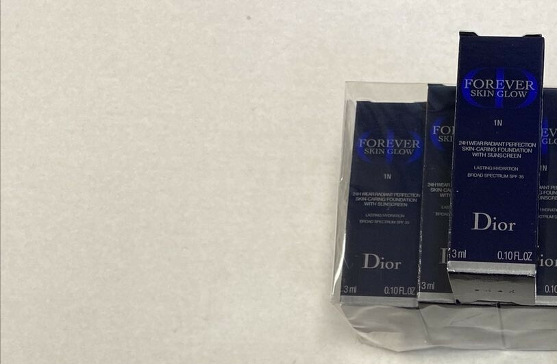 Forever Skin Glow by Dior 3ml Foundation Mini 0.10 oz Pick Color