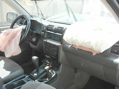 Cristal puerta delantera izquierda OEM 1998 1999 2000 2001 2002 2003 2004 Isuzu Rodeo Foto 4 de 4