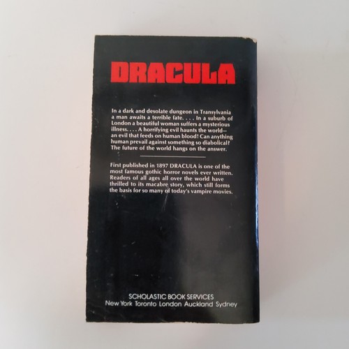 DRACULA by BRAM STOKER Vintage Soft Cover 1971 By Nore Kramer Rare - Picture 7 of 12