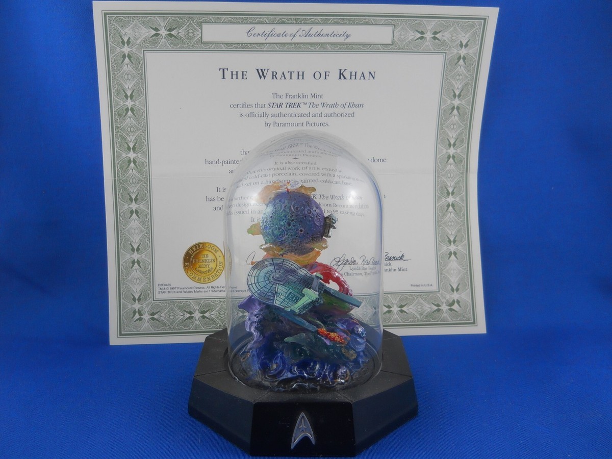 ssx2673です！Franklin Mintスカイ・チーフ　ブロンズ像 Franklin Mint Star Trek The Wrath Of Khan Sculpture w/ Glass Dome