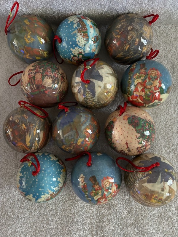 NIB CHRISTMAS ORNAMENTS 12 VICTORIAN SCENES PAPER MACHE JC PENNEY COLLECTI