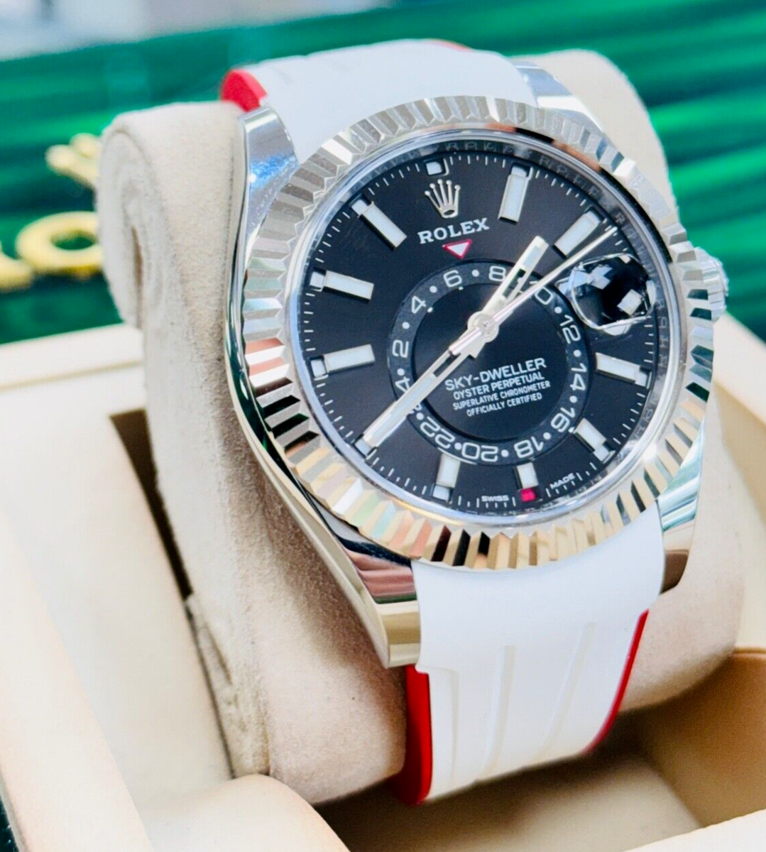Rolex Sky Dweller 326934 Black Dial Rubber B + OYSTER Band Watch