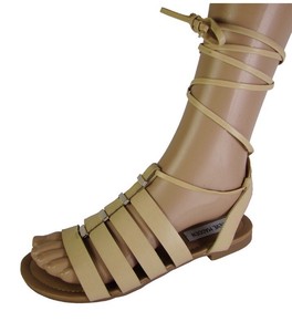 steve madden lace up flat sandals