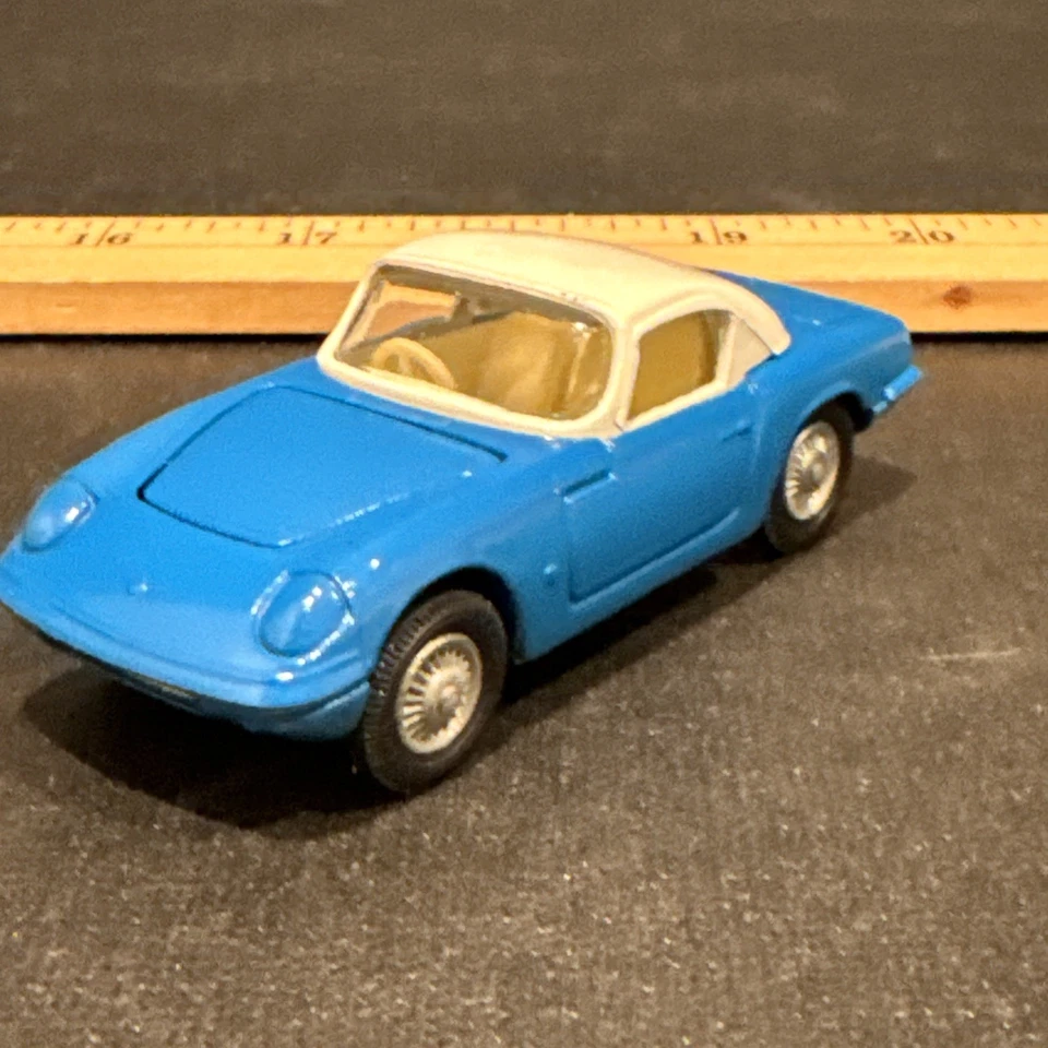 c1960s Corgi Toys #319 Lotus Elan S2 Blue With Opening Hood - Vintage - Image 4 of 4