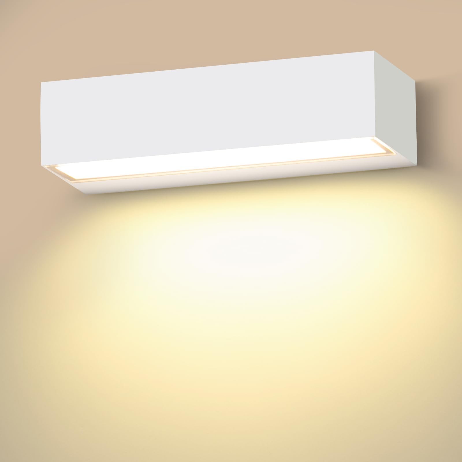Foto 1 di 24